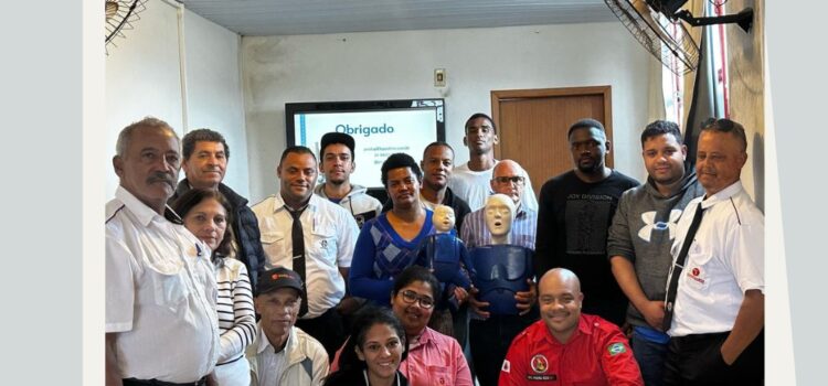 Treinamento sobre primeiros socorros